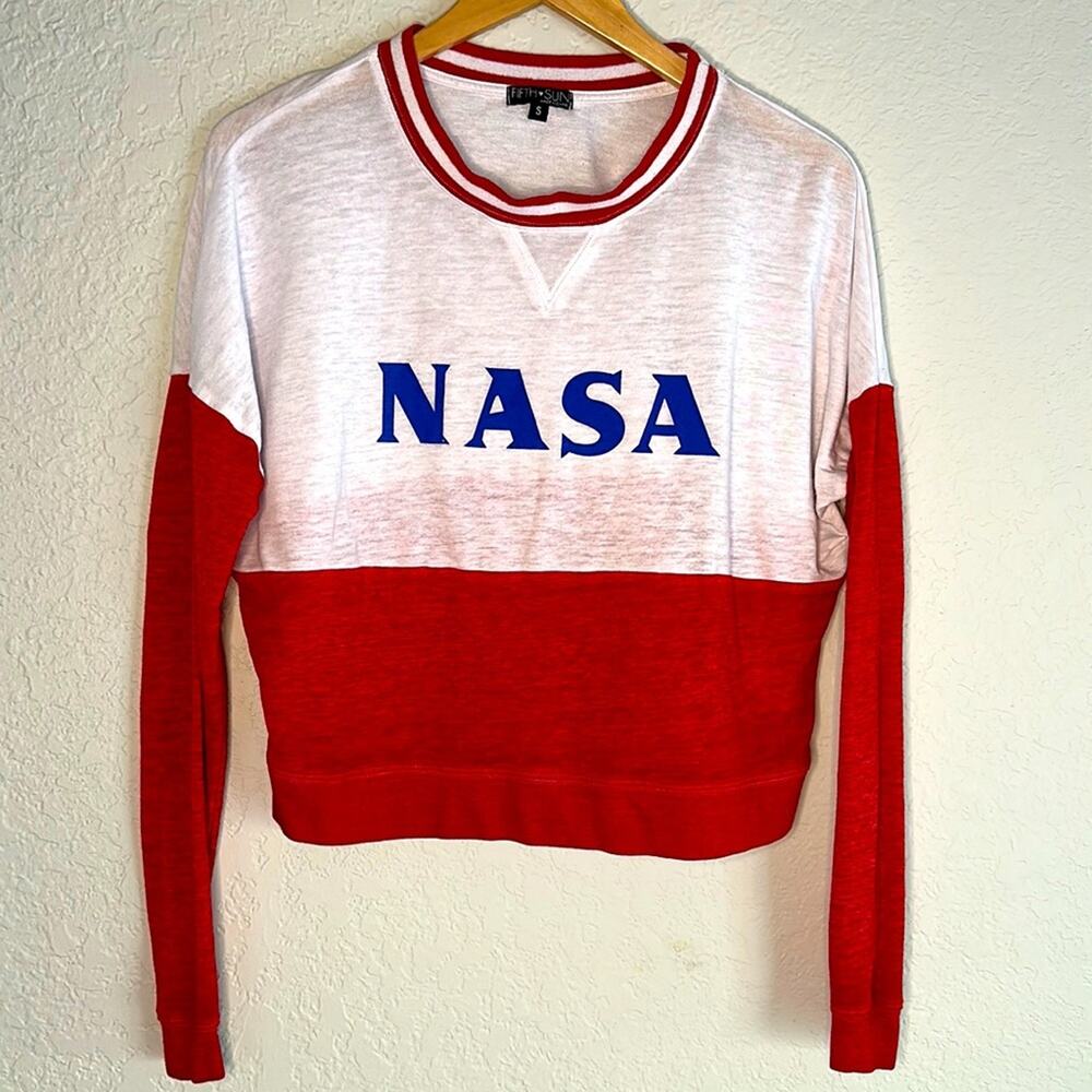 NASA White Red Ringer Tee T-Shirt Patriotic USA Summer Artemis Space July 4